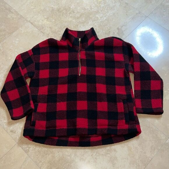 Old Navy Sweaters - 💕Women’s Sherpa 💕